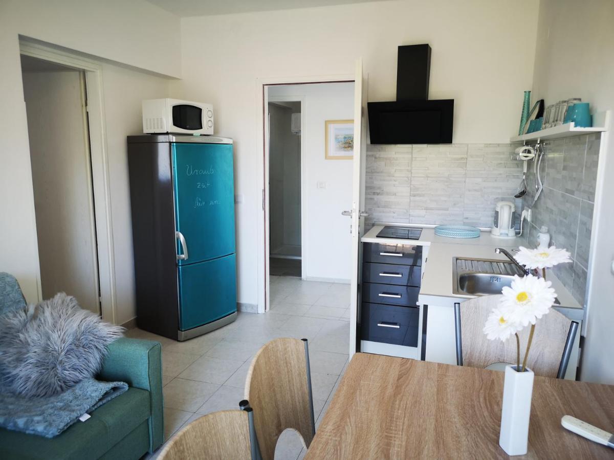 Chillout Apartments With Pool Patricia Fažana Εξωτερικό φωτογραφία