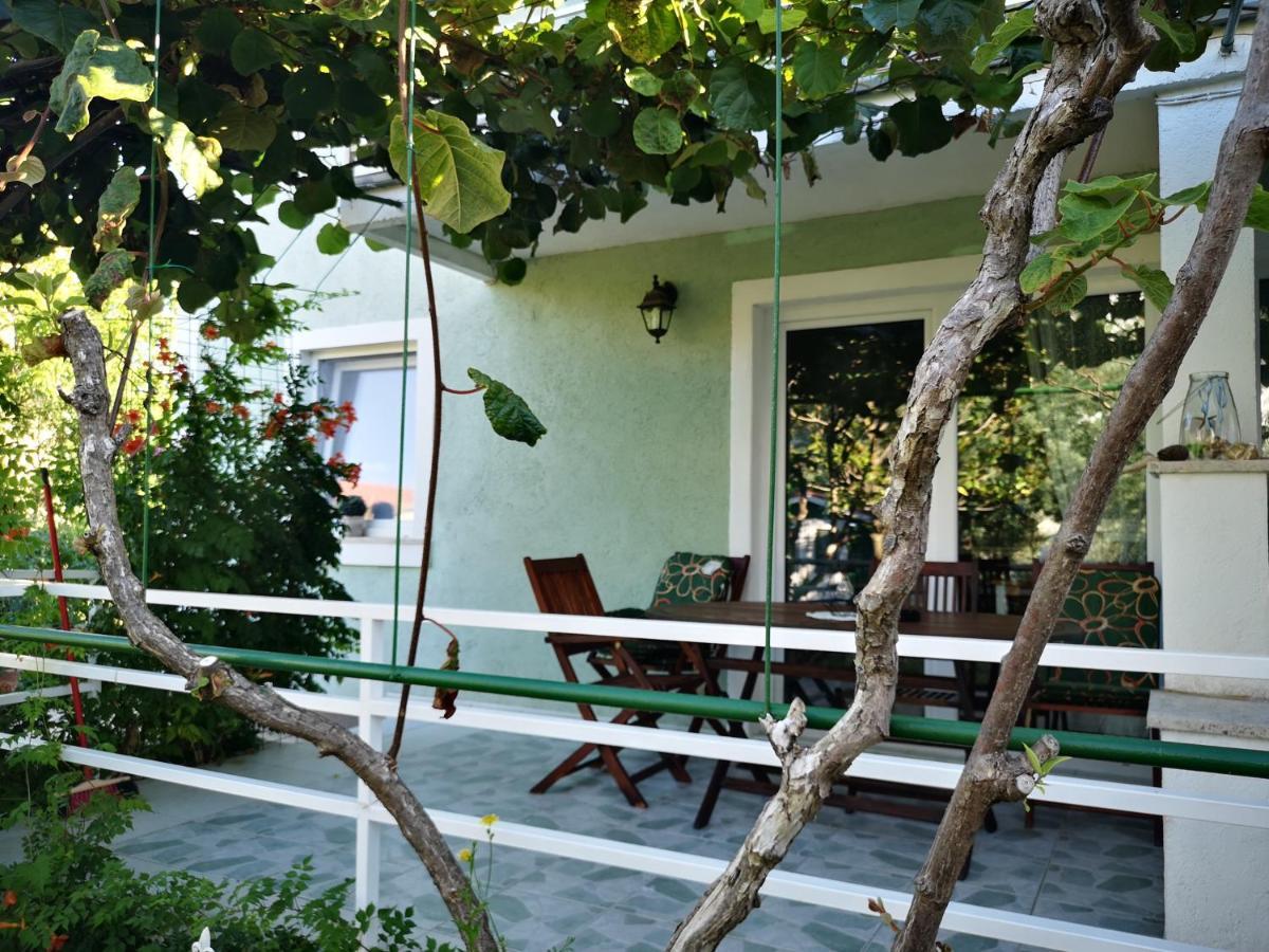 Chillout Apartments With Pool Patricia Fažana Εξωτερικό φωτογραφία