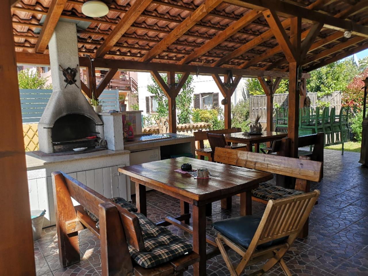 Chillout Apartments With Pool Patricia Fažana Εξωτερικό φωτογραφία